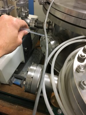vacuum chamber leak checking
